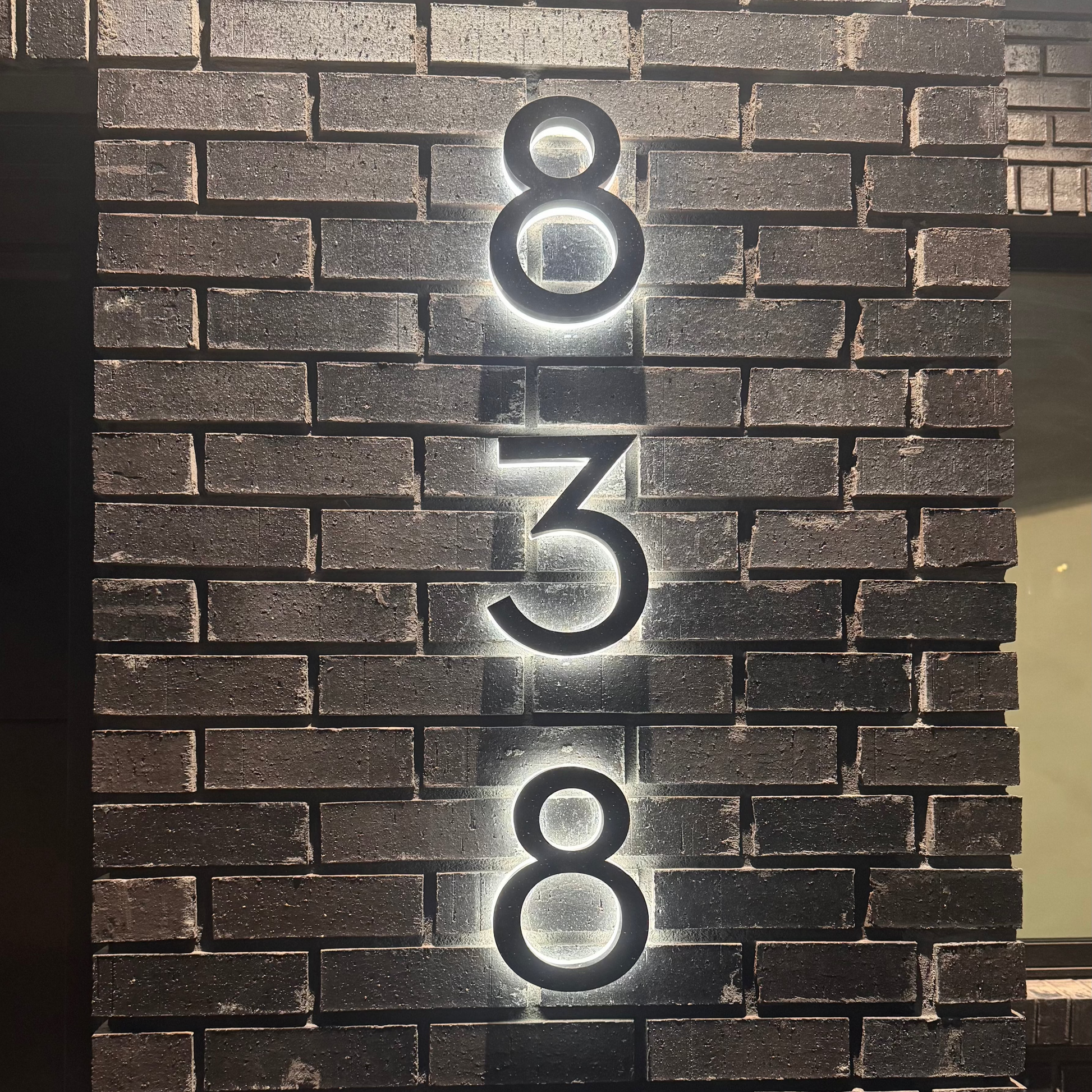 Custom Home Numbers | LED Lights - Luxxs